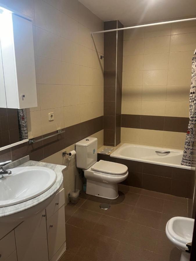 Apartamentos Redondela - Centro Historico Eksteriør billede